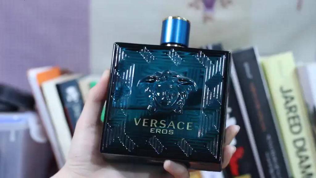 Nước hoa nam VERSACE EROS lịch lãm đẳng cấp phái mạnh .mùi hương nam tính , mạnh mẽ , cuốn hút, thể thao, lưu hương lâu. | BigBuy360 - bigbuy360.vn