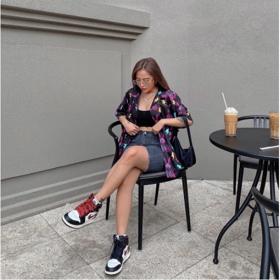 Áo sơ mi tay lỡ Hình Thỏ - Lụa chính phẩm,Form Unisex - A8 | BigBuy360 - bigbuy360.vn