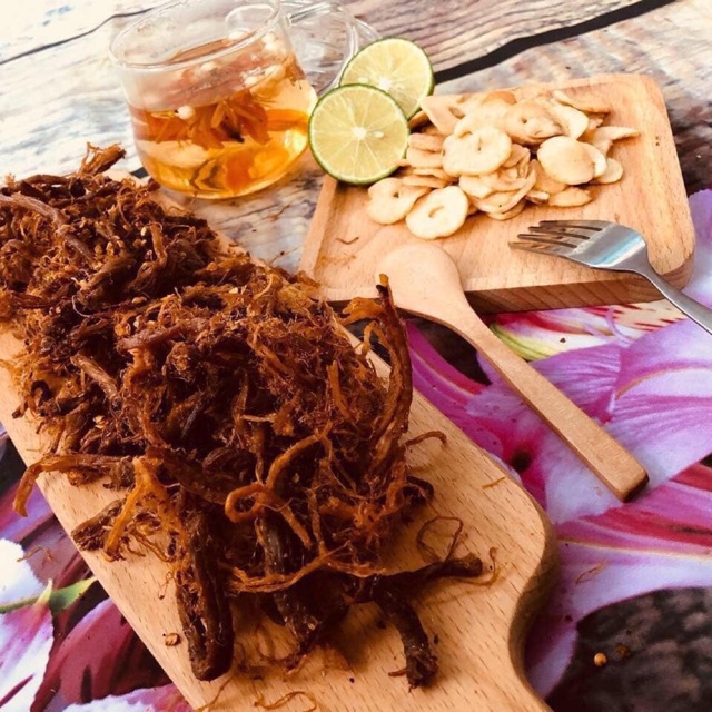 Khô heo cháy tỏi 500gr