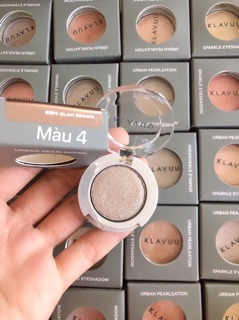 Nhũ mắt Klavuu