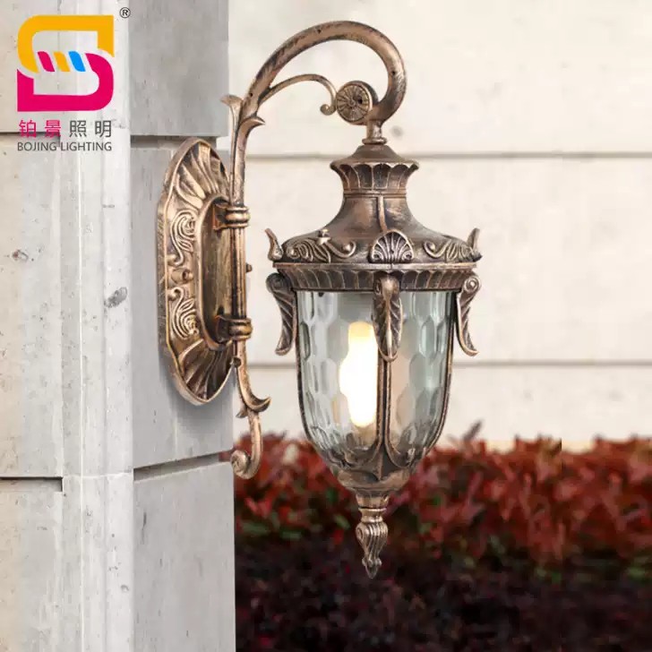 Ảnh thật -Đèn tường hợp kim nhôm  trang trí ngoài trời, đèn trang trí,đèn sân vườn, đèn treo cột, đèn chùa mạ đồng