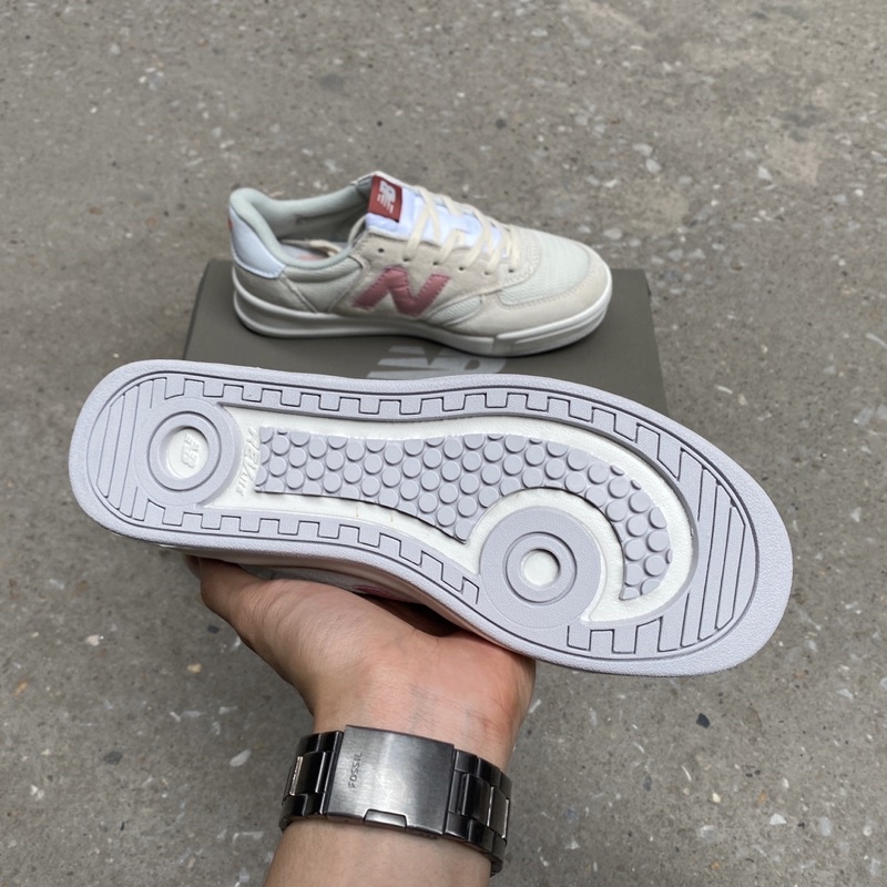 Giày newbalance Crt300 xám Hồng nữ