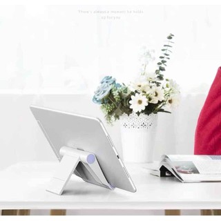Kệ kê điện thoại, Ipad