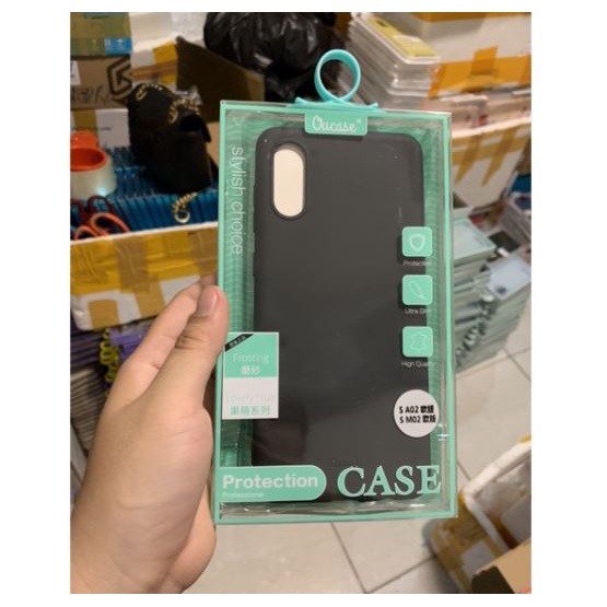 Ốp lưng dẻo màu đen Ou Case cho Samsung A02, A02S lưng nhám