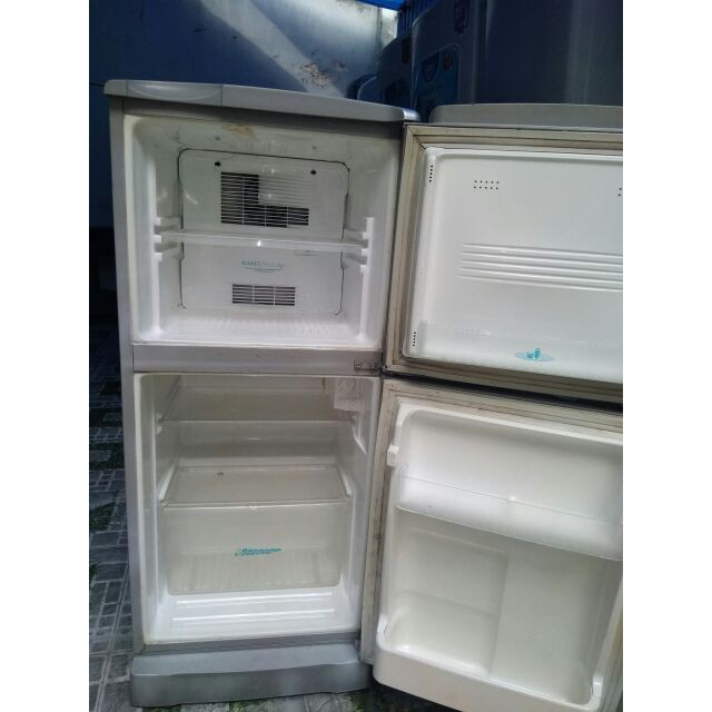 Thanh lí Tủ Lạnh sanyo 120l QUA SỬ DỤNG TẠI TP HCM ( KHÔNG SHIP TỈNH)