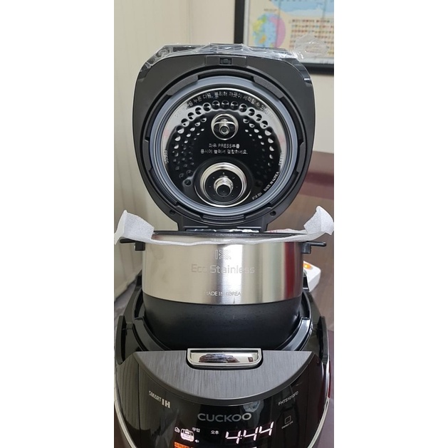 NỒI CƠM ĐIỆN CAO TẦN ÁP SUẤT KÉP CUCKOO FHTS1010FD 1.8L. HÀNG NỘI ĐỊA KOREA BẢO HÀNH 2 NĂM