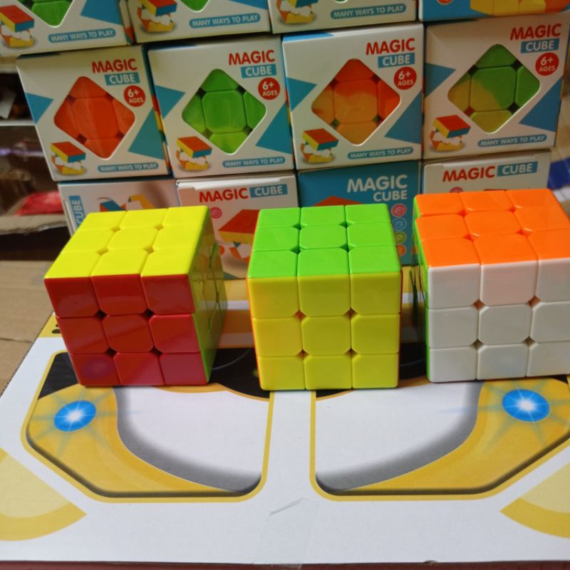 Đồ chơi Rubik nhiều mẫu loại đẹp