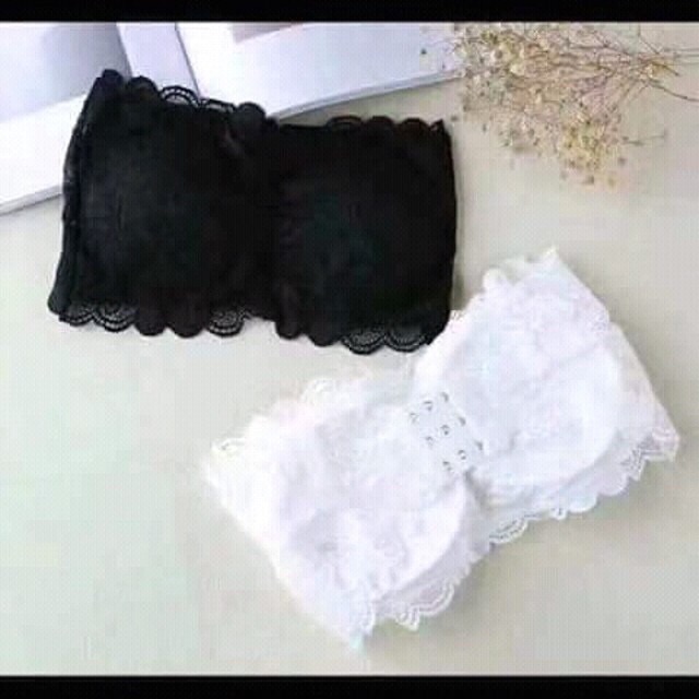 Áo bra nữ không dây ren hoa sexy gợi cảm, Áo lót đệm mút mỏng ôm ngực LANIXA B088