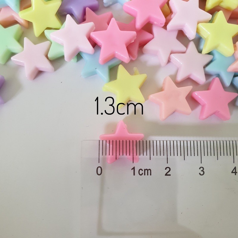 30 gram hạt nhựa hình ngôi sao (hơn 50 hạt) mix 7 màu