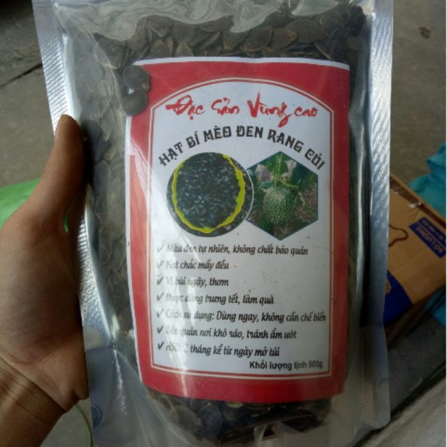 Hạt bí mèo đen Hà Giang rang củi 500gr