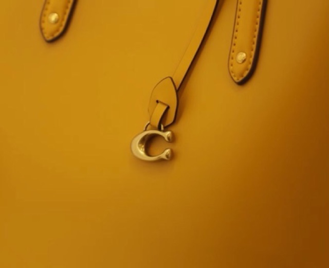 Túi tote công sở — màu vàng