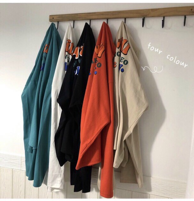 Áo tay dài form rộng FREESHIP Áo Unisex Form Rộng Freesize Phong Cách Ulzzang Cực Xịn [ Áo chữ ]