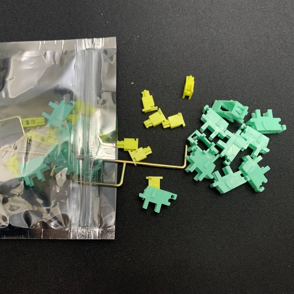 PCB Screw-In stablizer gold plated for mechanical keyboard customization,Mechanical keyboard Plate Mount Stabilizers Phụ kiện giữ cân bằng mạ vàng tùy chỉnh nhiều màu cho bàn phím cơ loại cắm vít PCB DIY