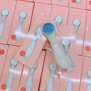 Máy massage mặt ion
