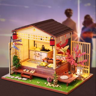 Kèm Mica - Mô hình nhà gỗ búp bê Dollhouse DIY - J011 Sakura House