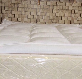 Topper bảo vệ nệm Kim Cương