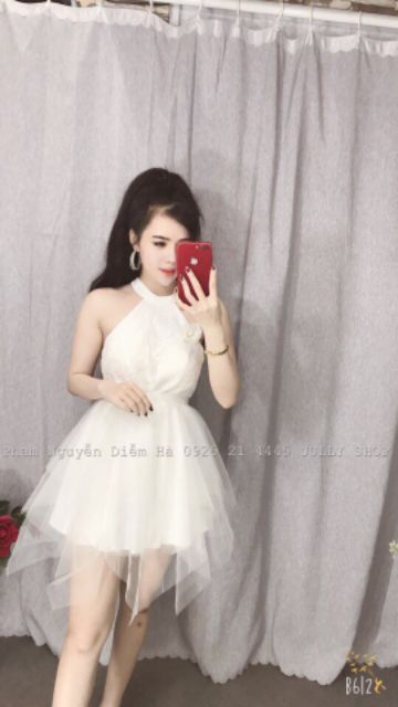 Đầm ren phối lưới không tay