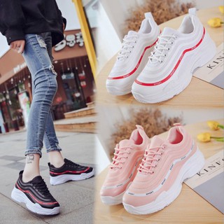 Giày sneaker nữ tăng chiều cao