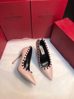 Giầy Valentin viền đinh fullbox