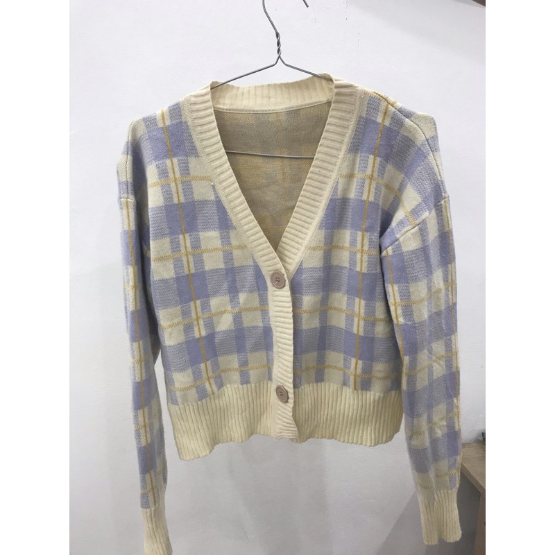 Áo cardigan dáng ngắn