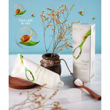 Kem dưỡng da tay ốc sên 3W Clinic Snail Hand Cream (100ml)