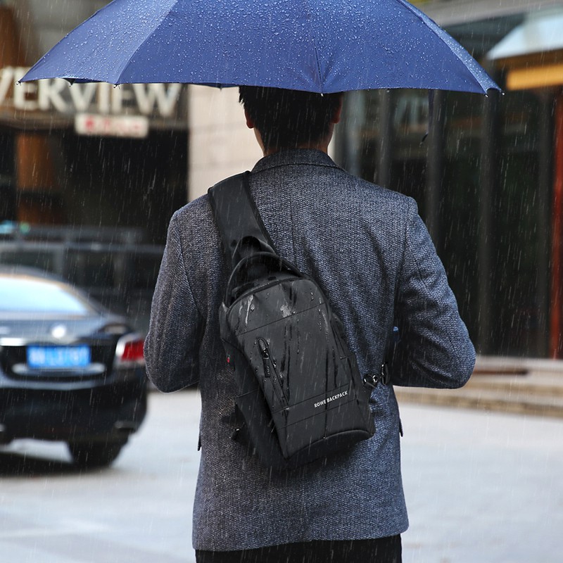 Túi đeo chéo đa chức năng chống thấm nước có cổng sạc USB cho nam