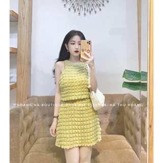 Sét áo 3 lỗ xốp phồng ô vuông và chân váy xinh