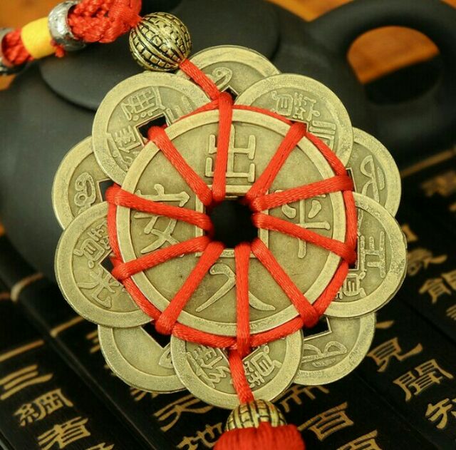 Khánh xu kim tiền tài lộc trang trí ô tô