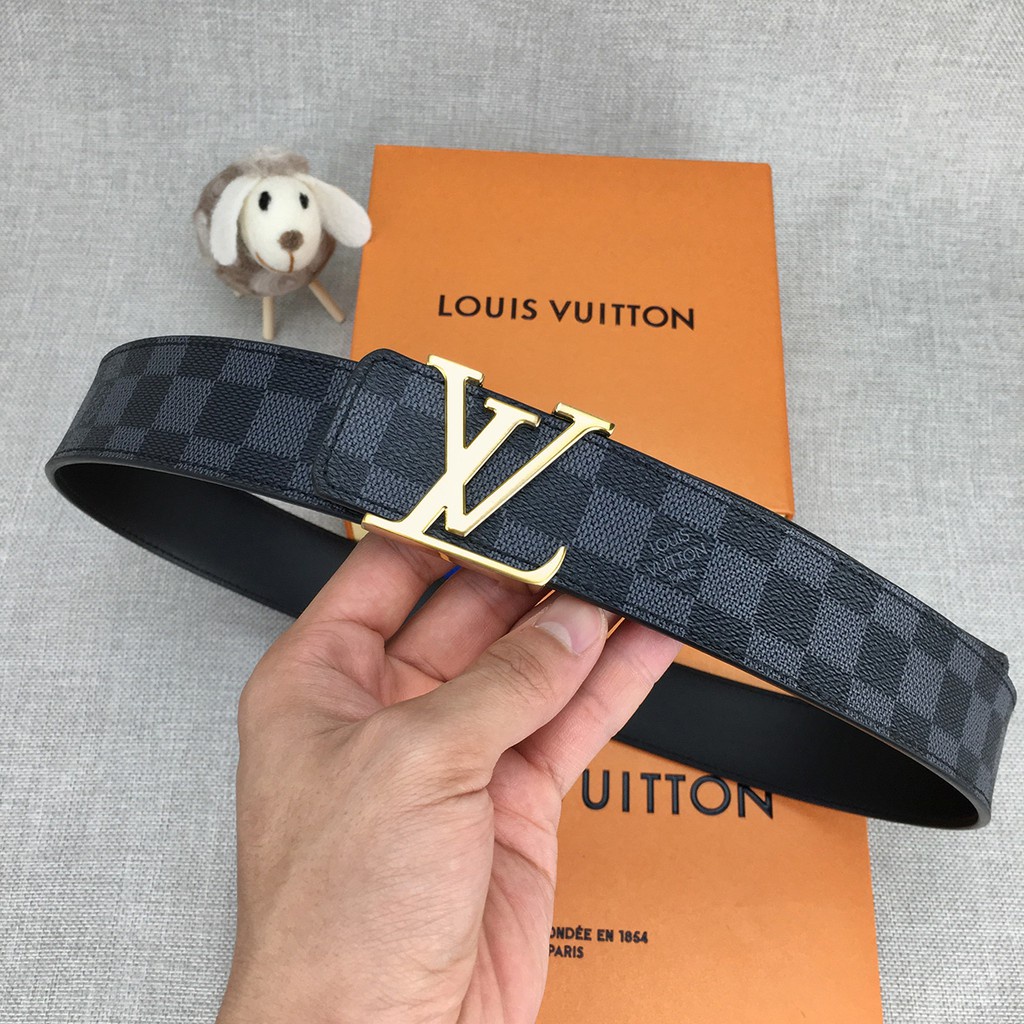 Thắt lưng da Louis Vuitton kiểu dáng sang trọng dành cho nam