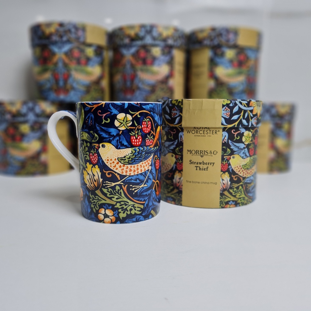 Ly Royal Worcester uống trà cà phê phong cách Châu Âu