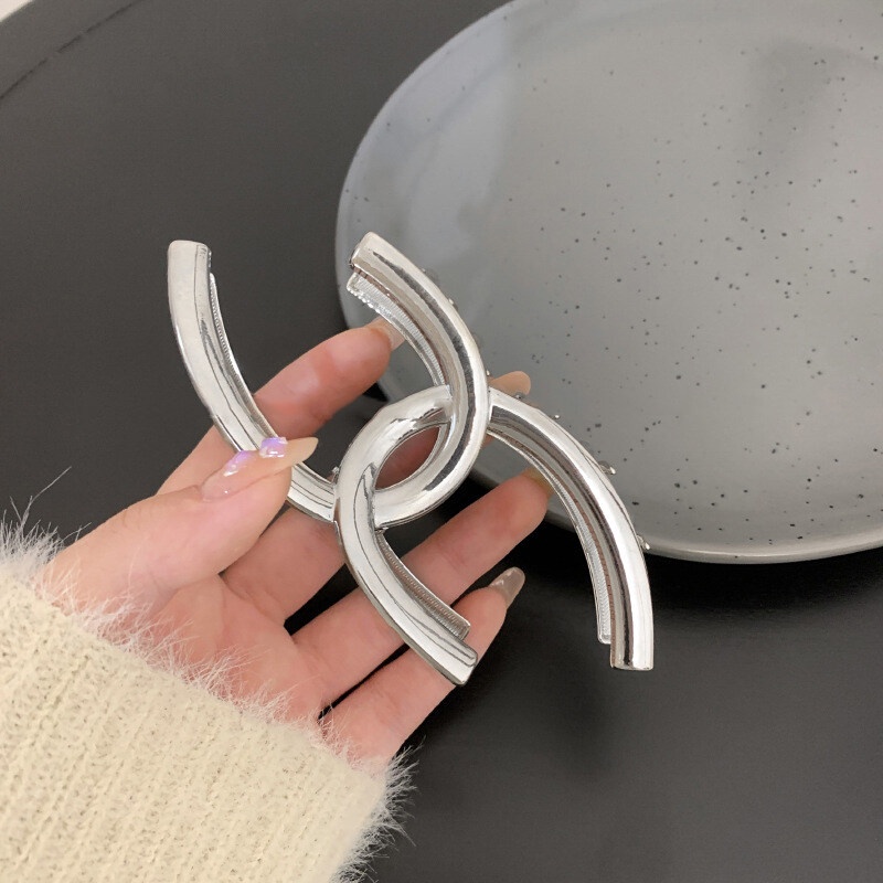 Kẹp Tóc Kim Loại Hình Cá Mập Phong Cách Hàn Quốc Cho Nữ