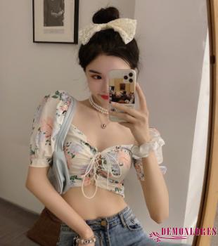 Áo kiểu cổ chữ V tay phồng ngắn in họa tiết hoa cột dây trước ngực ôm dáng thời trang quyến rũ