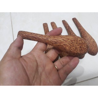 Muỗng gỗ dừa ăn cơm
