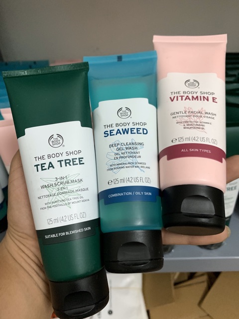 Sữa rửa mặt the body shop