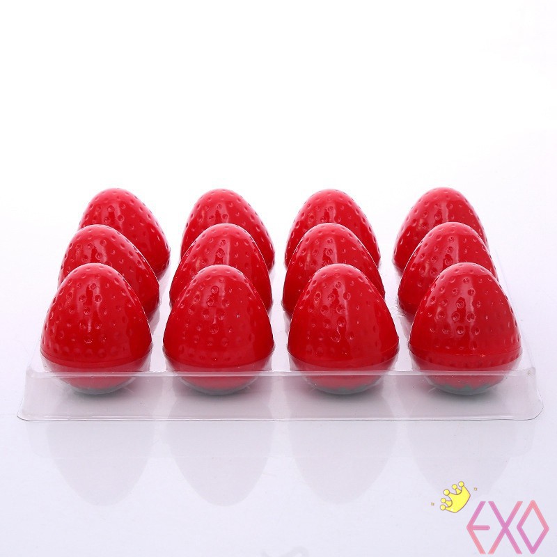 [Hàng mới về] Son dưỡng môi hình trái dâu tây độc đáo dễ thương | BigBuy360 - bigbuy360.vn