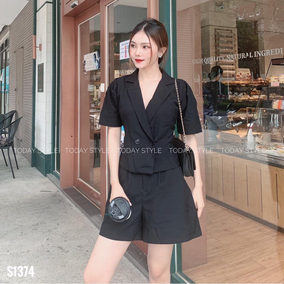 Set bộ áo vest kèm quần ngắn thời trang