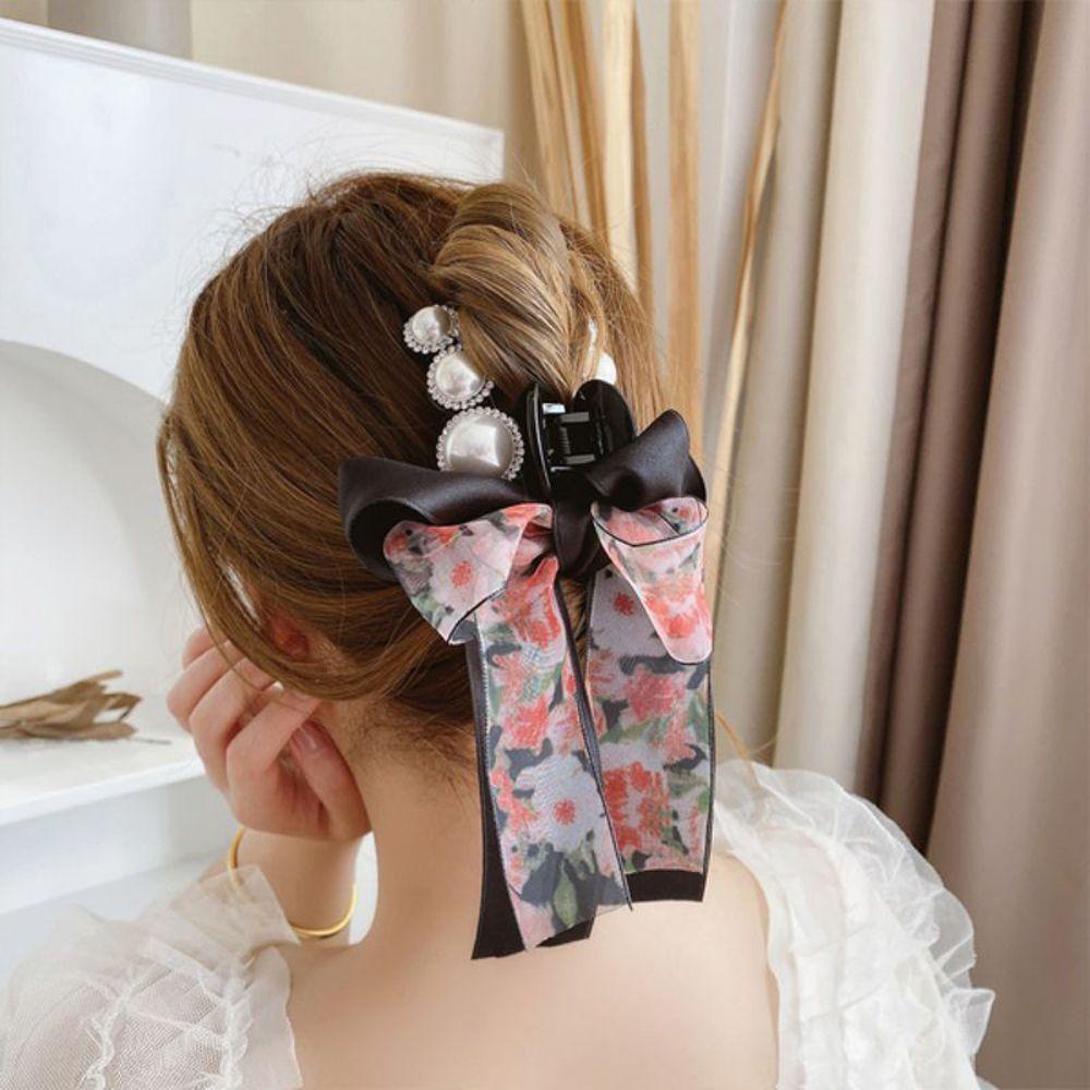 Kẹp Tóc Đuôi Ngựa Hai Lớp Họa Tiết Hoa Thanh Lịch Giá Đỡ