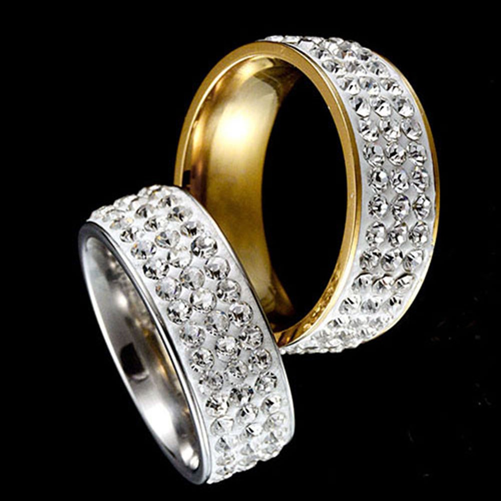 Nhẫn thép titan đính đá nhân tạo đẹp mắt cho nam nữ