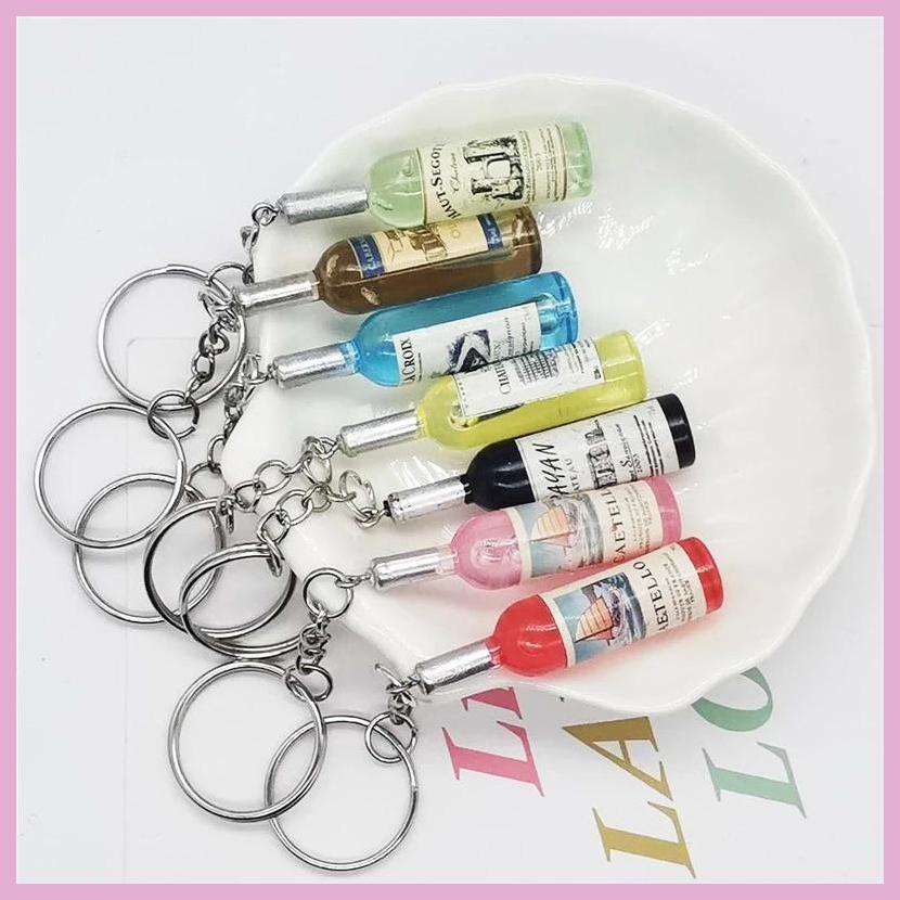 Móc Khóa Hình Chai Rượu Vang Bằng Acrylic Nhiều Màu Dễ Thương