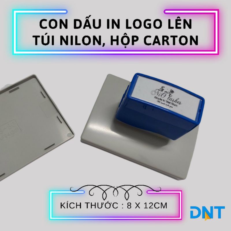 Con dấu in logo lên túi nilon, hộp carton. Dấu flash F94130. Kích thước mặt dấu tối đa 8 x 12cm