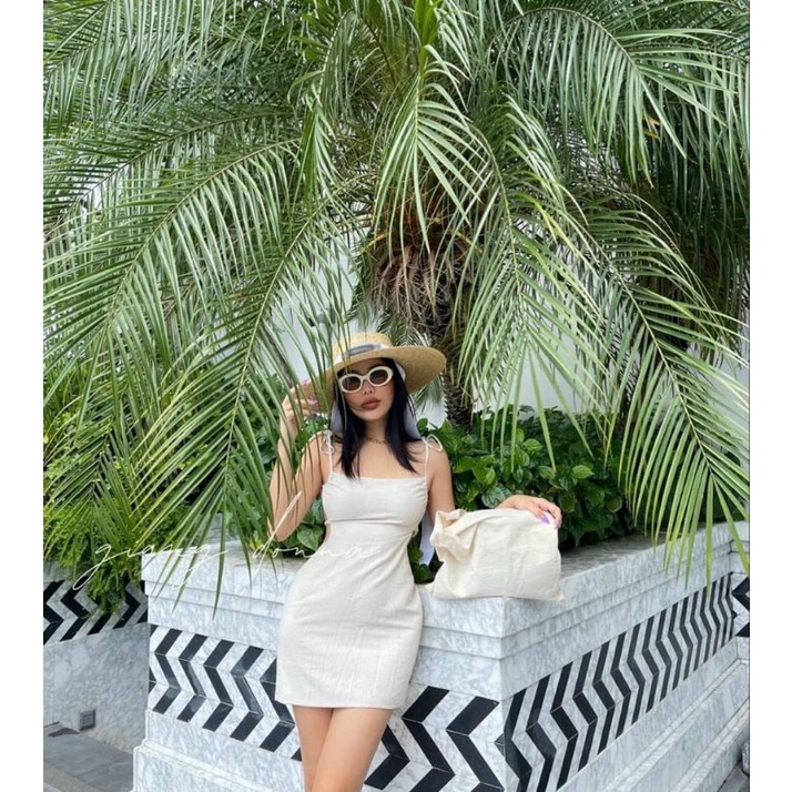 ĐẦM 2S  HỞ LƯNG 2 MÀU
