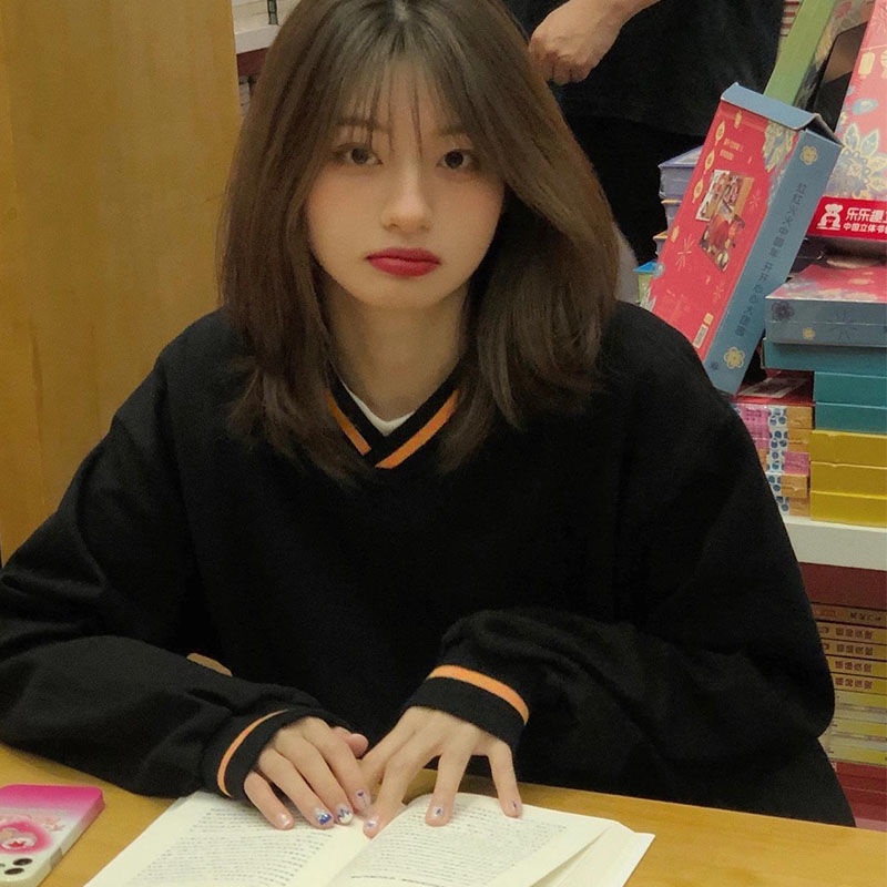 Áo sweater tay dài dáng rộng thời trang mùa thu cho nữ 2021 | BigBuy360 - bigbuy360.vn