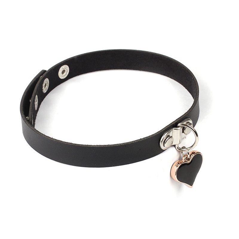 Vòng cổ choker da đính đinh tán phong cách gothic thời trang