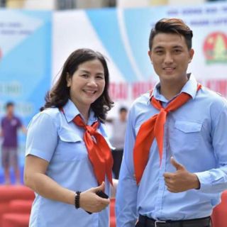 Khăn quàng Tổng phụ trách vải phi bóng