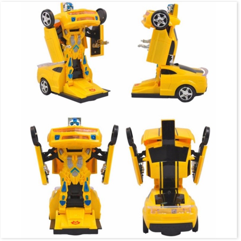 Ô Tô Biến Hình - Robot biến hình  Dùng Pin Có Nhạc - Tặng bộ bài magic