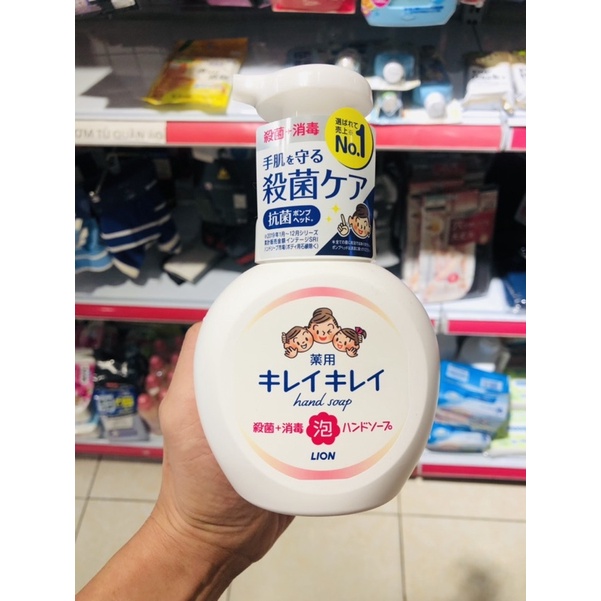 Nước rửa tay tạo bọt LION 250ml