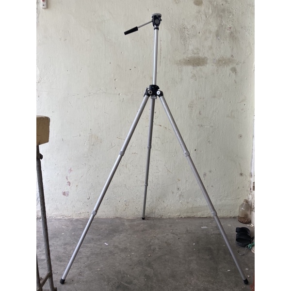 Chân máy ảnh full Kim loại