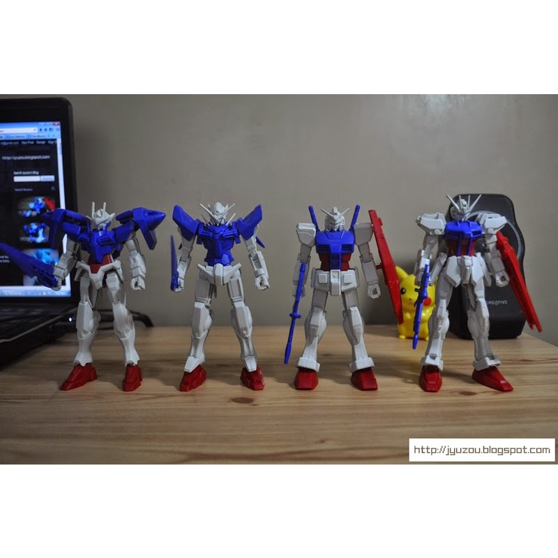 Mô hình lắp ráp Gundam Brand Model Kit RX-78-2, Exia, 00 Gundam, Aile Strike Gundam Caravan Bandai