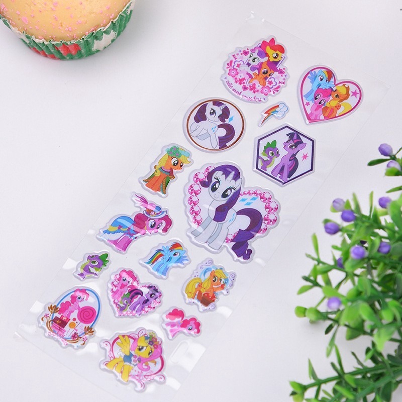 1 miếng dán trang trí thiết kế hình ngựa con 3d bằng pvc