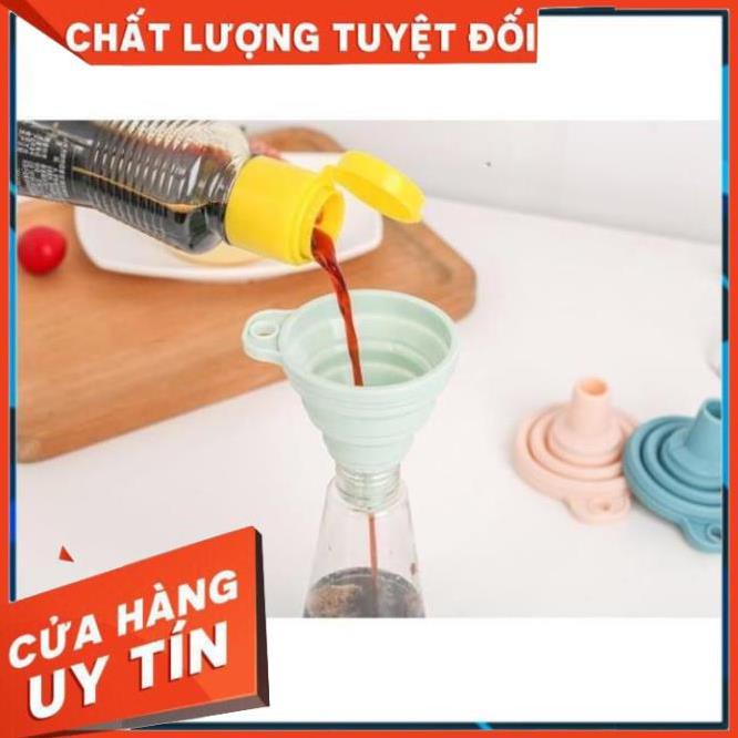 Hot - Phễu Silicon Gấp Gọn Tiện Lợi